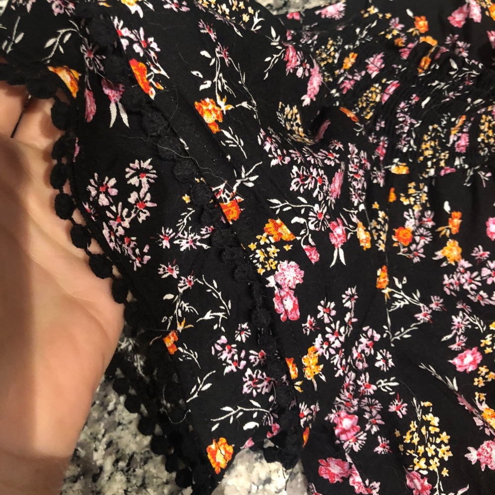 Romper - Picture 3 of 4